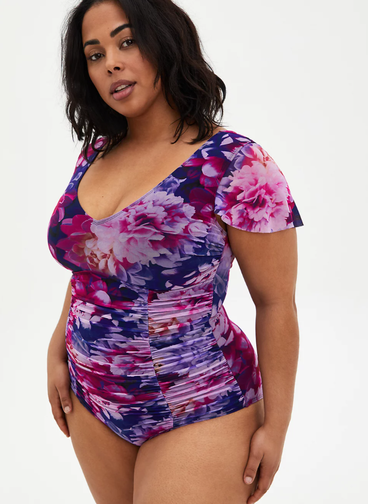 Best swimsuit for hot sale short and overweight